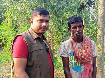 মেহেরপুরে গাঁজার গাছ সহ গাঁজা চাষি গ্রেফতার মেহেরপুরে গাঁজার গাছ সহ গাঁজা চাষি গ্রেফতার